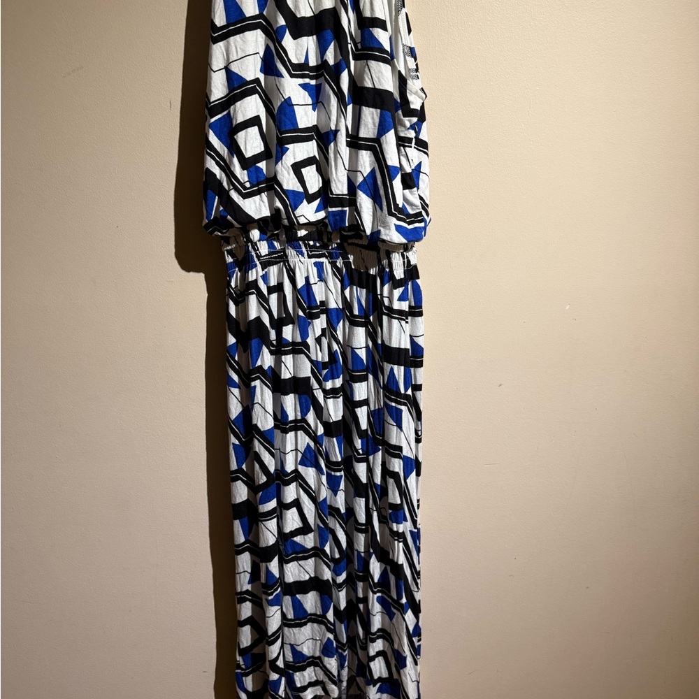 Geometric Patterned Halter Dress - image 5